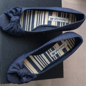 Women's Navy Peep Toe Flats